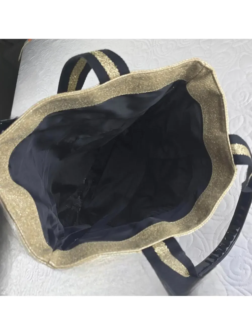 Victoria's Secret limited edition fashion show gold glitter black heart tote Bag